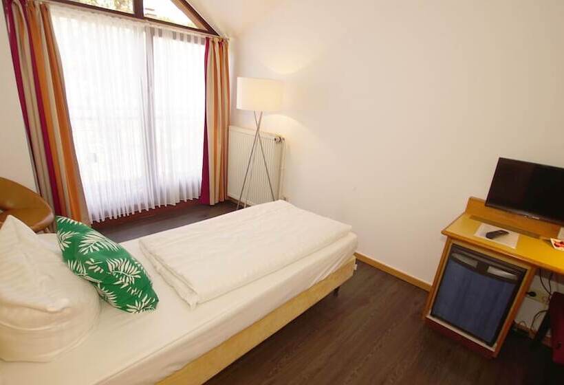 اتاق کلاسیک یک تخته, Gut Hotel Tannenhof
