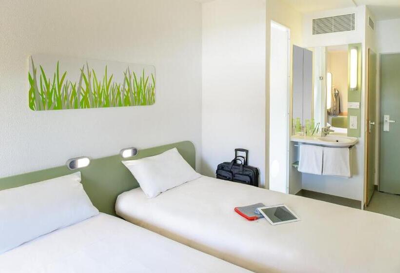 Номер Стандарт, B&B Hotel Freiburg West