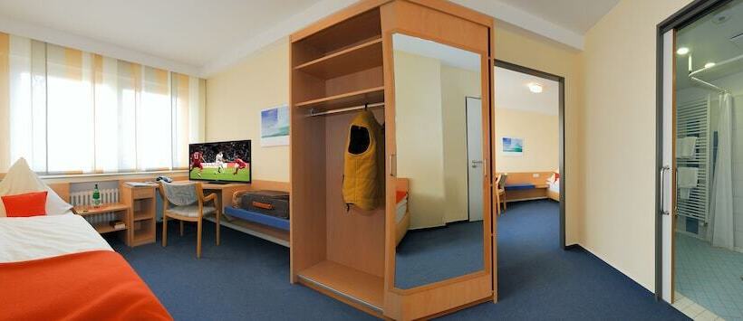 اتاق استاندارد, In Via