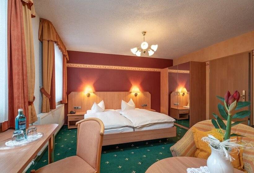 חדר סופריור, Stolberger Hof