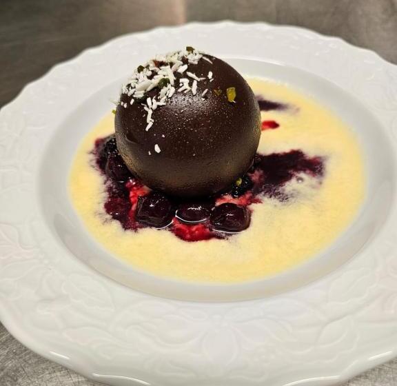 Номер Стандарт, Zur Krone