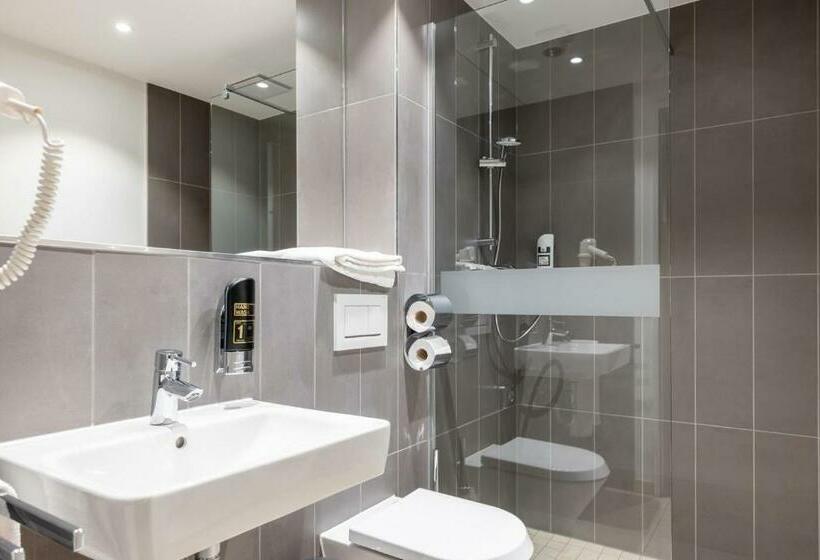 スタンダードシングルルーム, Serways Hotel Hösel