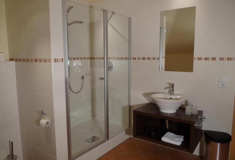 Номер Стандарт, Gästehaus Bühler