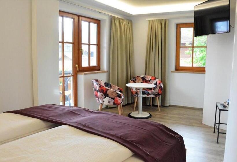 Номер Стандарт с Балконом, Gästehaus Bühler