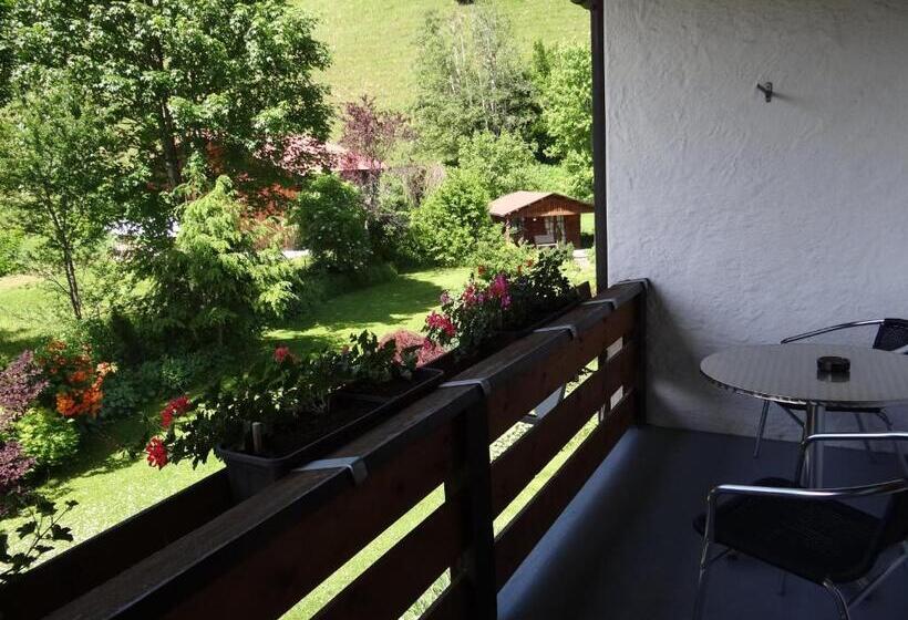 Семейный Номер, Gästehaus Bühler