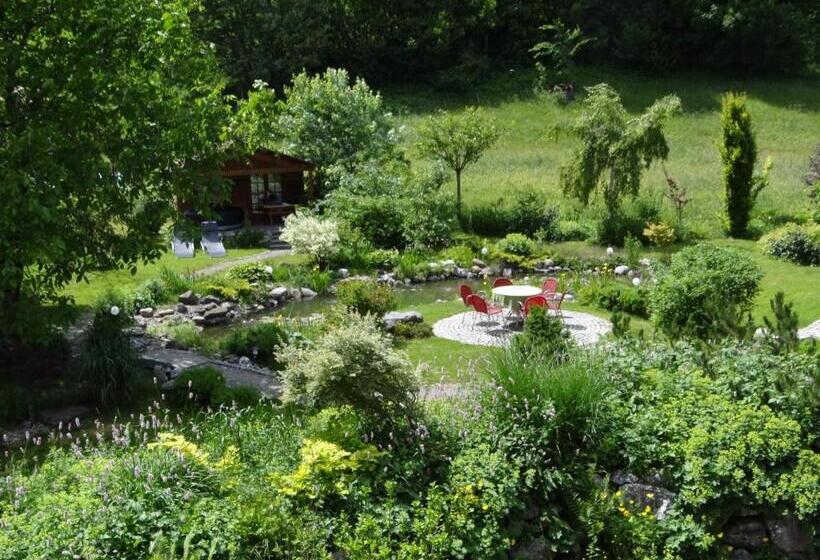 Семейный Номер, Gästehaus Bühler