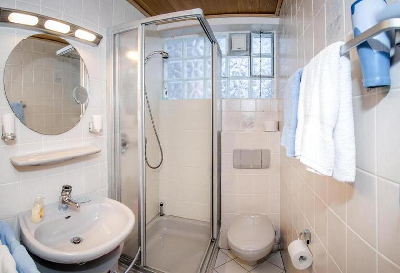 חדר דלוקס, Schröder S Hotelpension