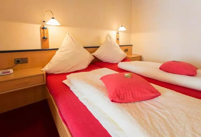 デラックスルーム, Schröder S Hotelpension