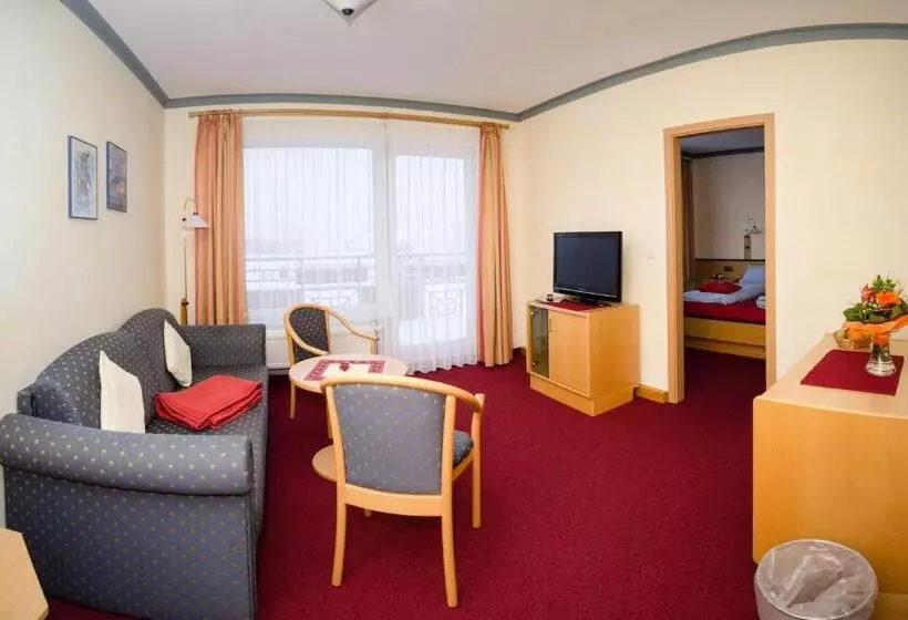 デラックスルーム, Schröder S Hotelpension