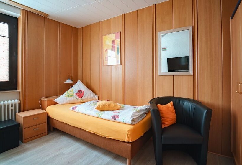 חדר סטנדרט יחיד, Schröder S Hotelpension