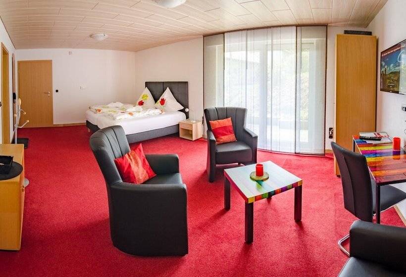 غرفة ديلوكس ثلاثية, Schröder S Hotelpension