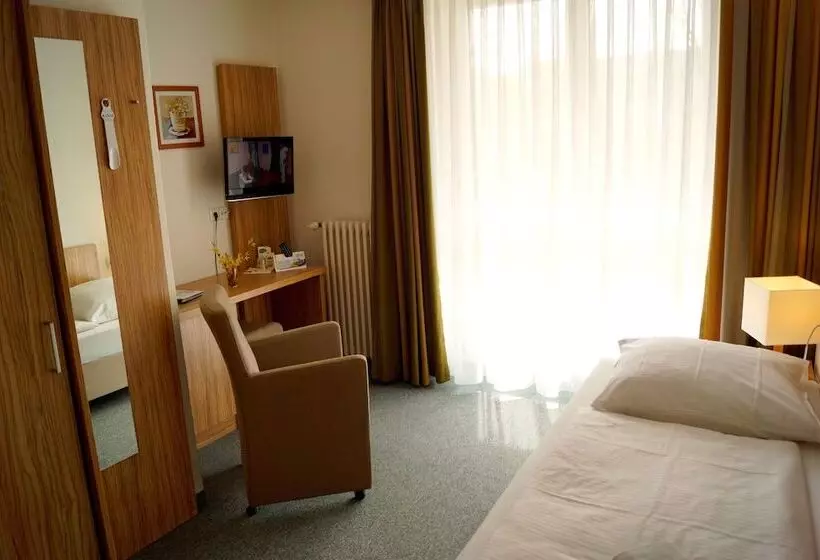 庭の見えるシングルルーム, Akzent Hotel Am Burgholz