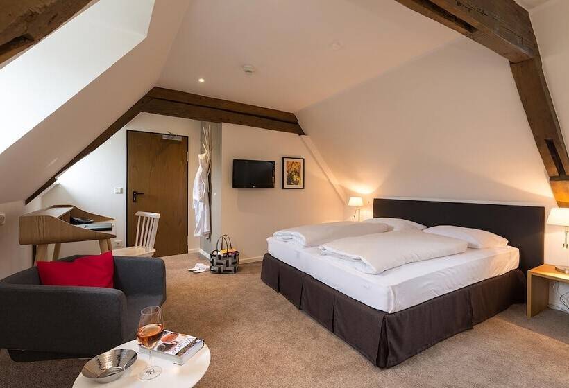 חדר סטנדרט, Deutschherrenhof