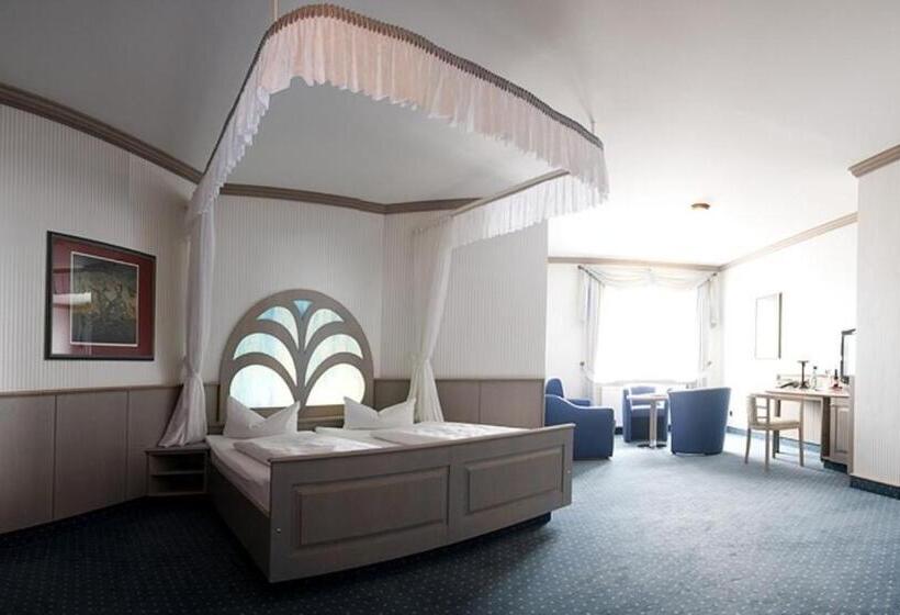 デラックスルーム, Drei Schwanen  Ristorante Due Fratelli