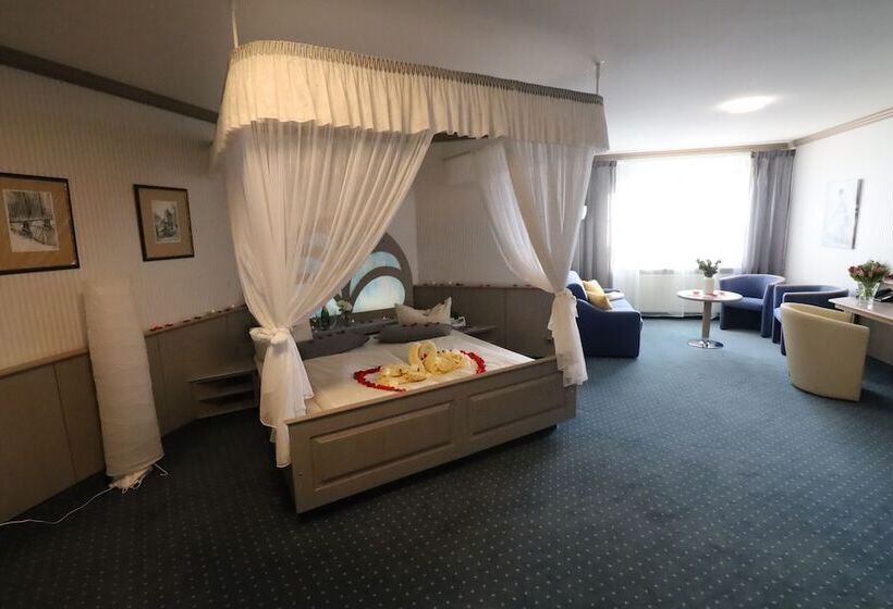 デラックスルーム, Drei Schwanen  Ristorante Due Fratelli