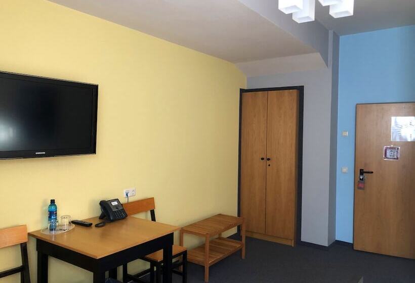 프리미엄 룸, Haus Des Volkes  Das Bauhaus