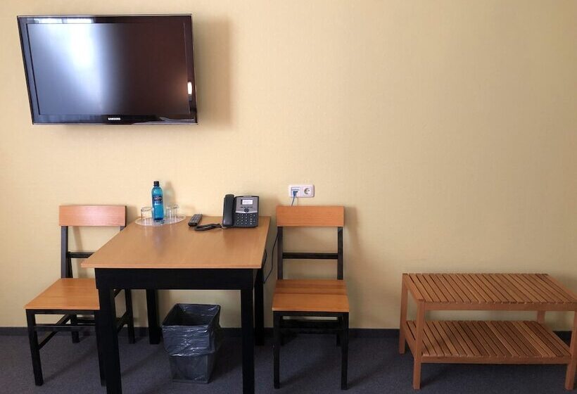 프리미엄 룸, Haus Des Volkes  Das Bauhaus