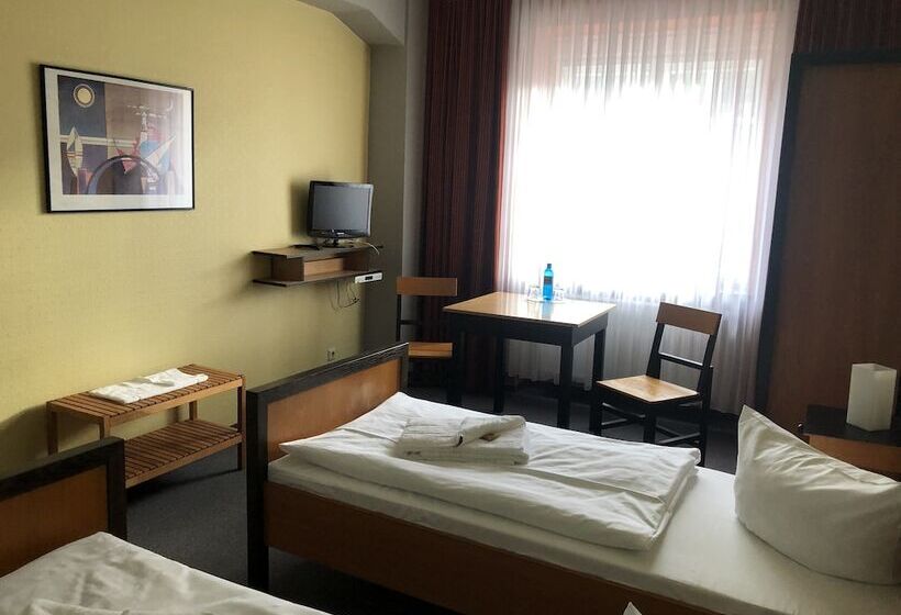 패밀리 룸, Haus Des Volkes  Das Bauhaus