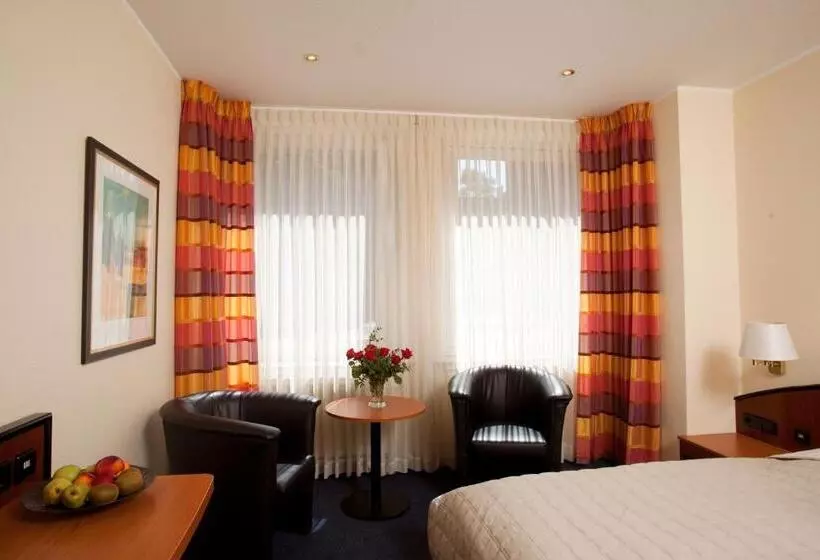 Standard Room, Restaurant Haselhoff