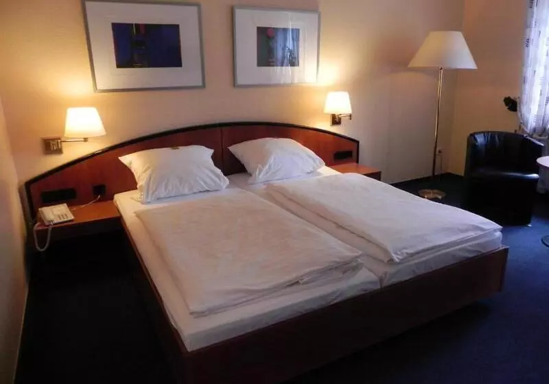 Standard Room, Restaurant Haselhoff