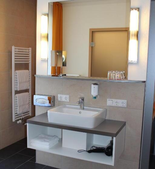 舒适型房间, Ripken