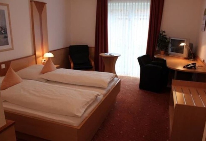 舒适型房间, Ripken