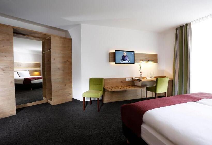 Семейный Номер, Sachsenross