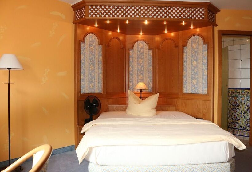 스탠다드 룸, Spanischer Hof