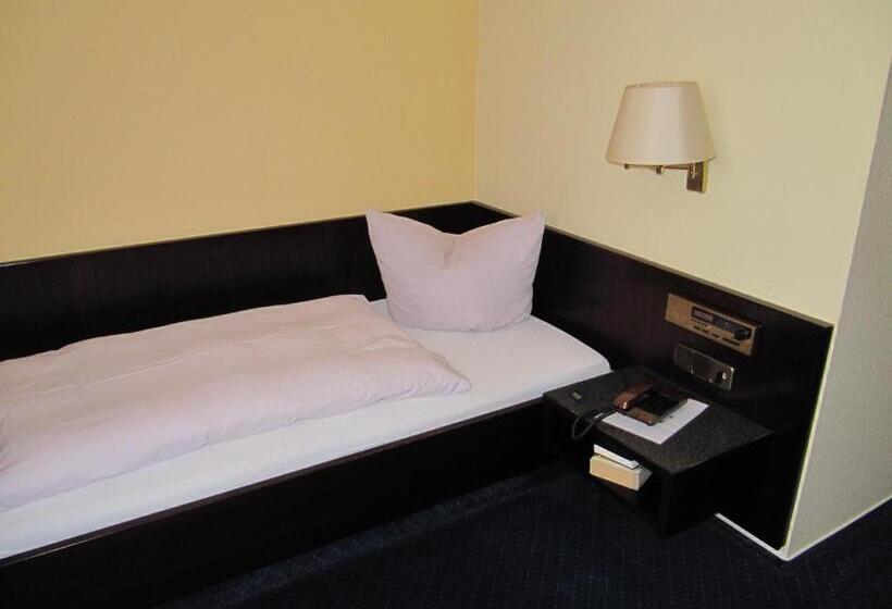 חדר סטנדרט יחיד, Wettin