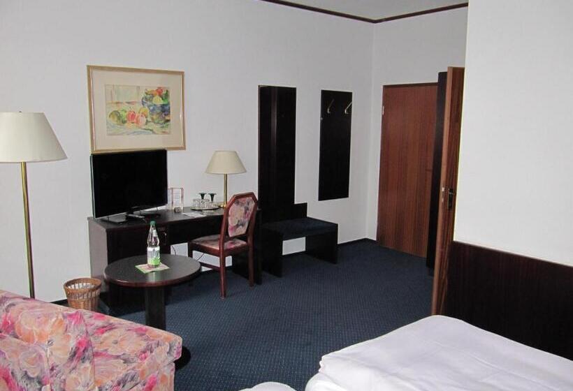 חדר קומפורט, Wettin