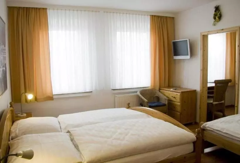 スタンダード4人部屋, Zur Post Kleve