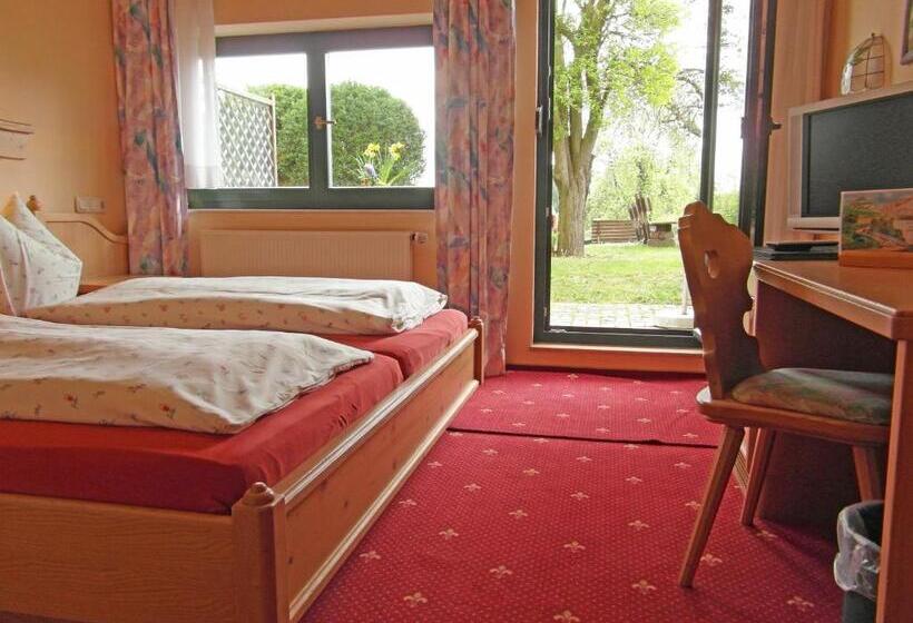 غرفة قياسية, Landhotel Burgenblick Garni & Tagungs