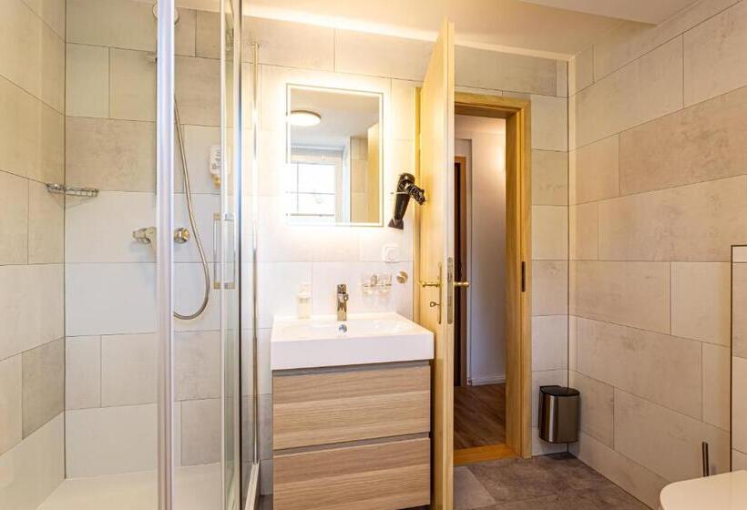 Люкс, Landhotel Gutshof