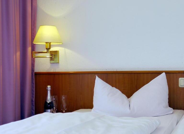 غرفة قياسية رباعية, Naturparkhotel Haus Hubertus