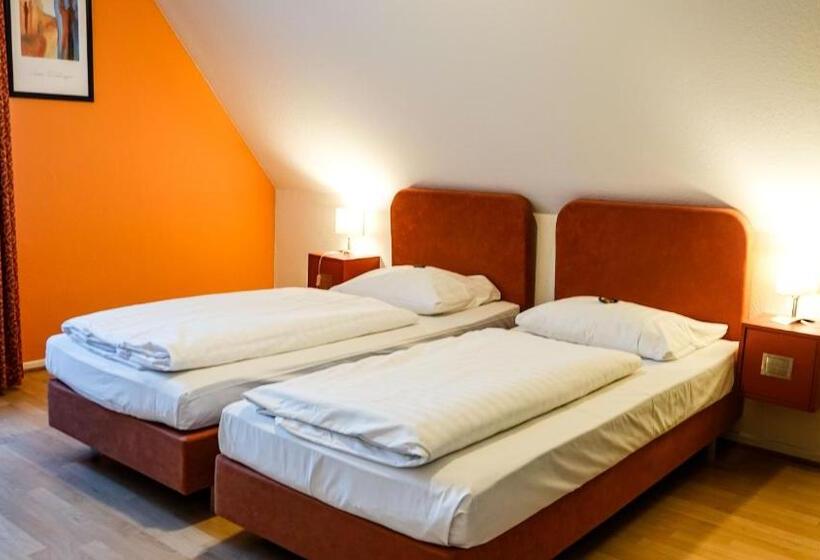 家庭间, Nierswalder Landhaus