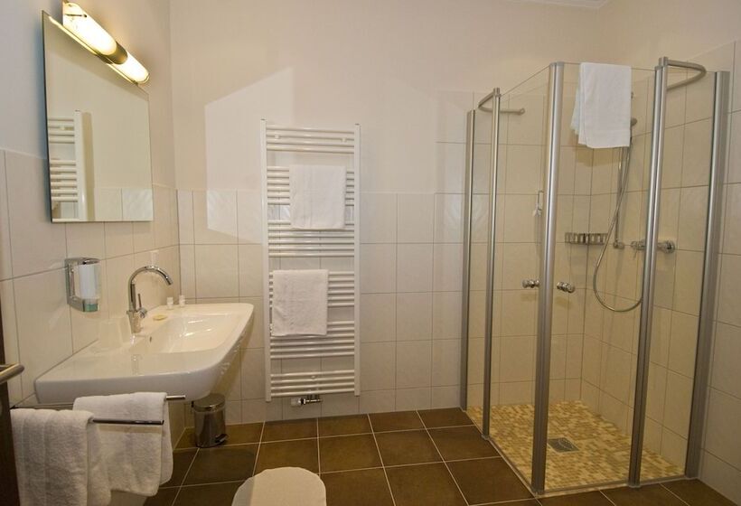 舒适型单人间, Nierswalder Landhaus