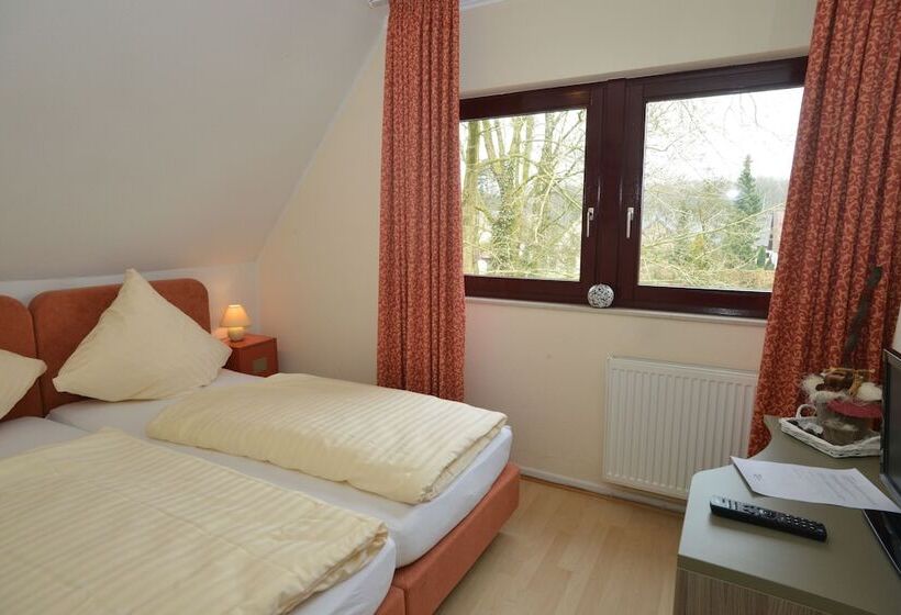 标准间, Nierswalder Landhaus