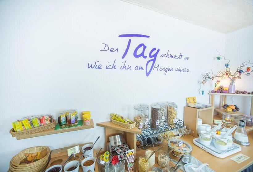 غرفة قياسية, Burgblick