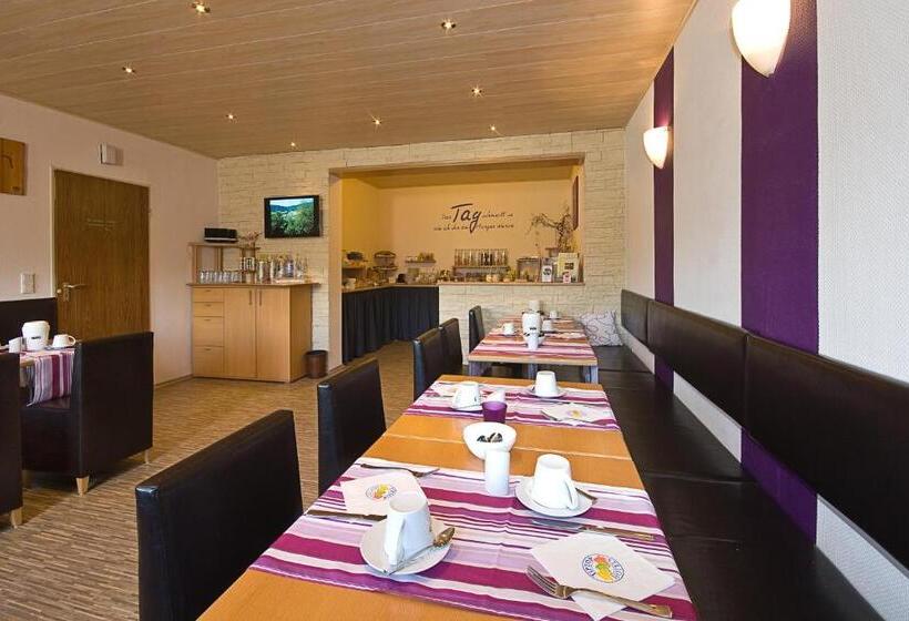 غرفة كومفورت, Burgblick