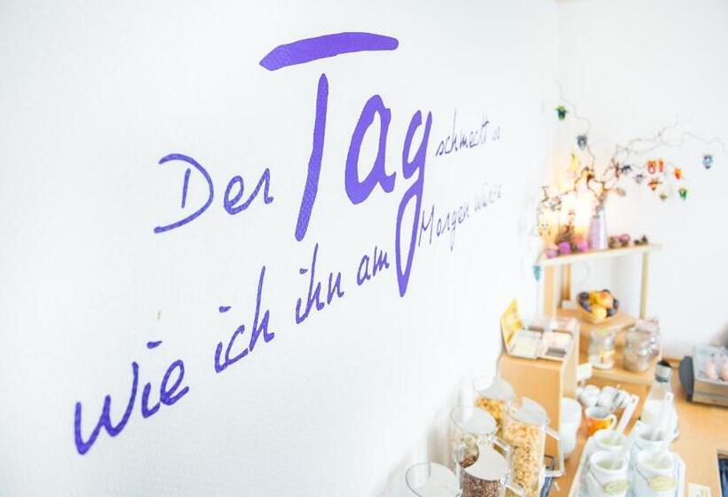 غرفة إقتصادية, Burgblick