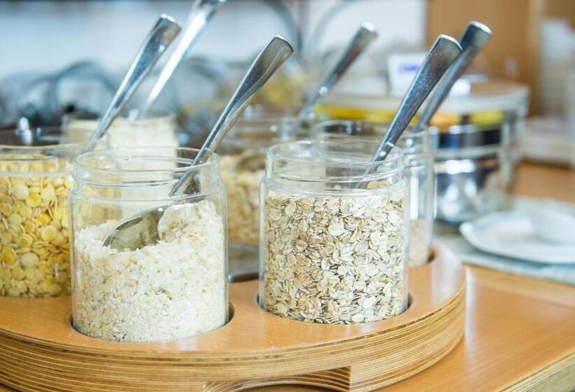 غرفة كومفورت, Burgblick