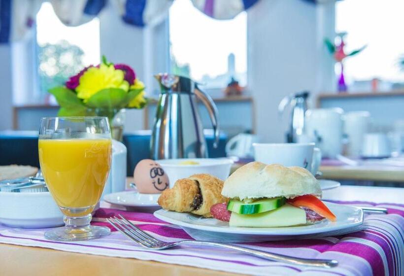 غرفة إقتصادية, Burgblick