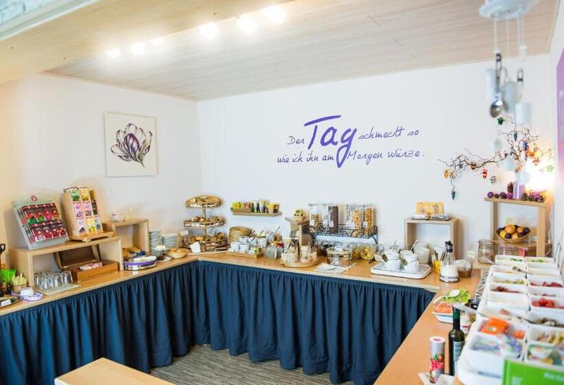 غرفة كومفورت, Burgblick