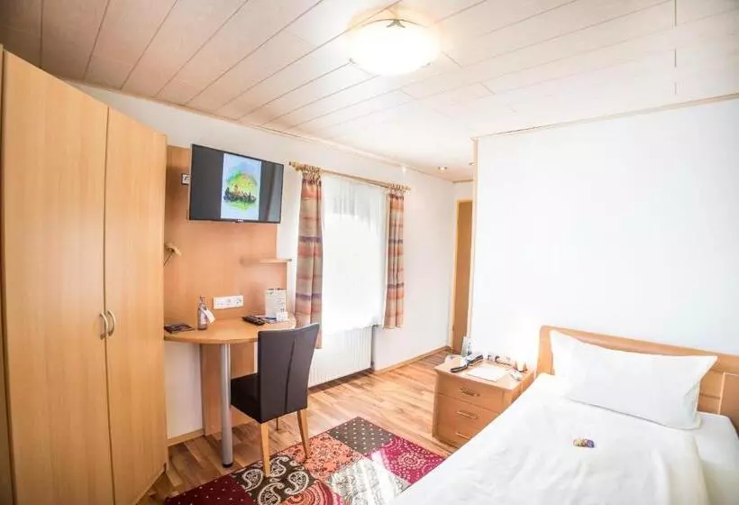 Standard Room, Burgblick