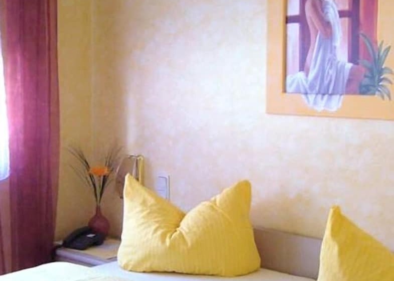 Номер Стандарт, Stadtcafé Pension