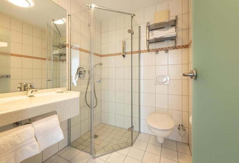 带大床的高级房间, Gasthaus Hotel Zum Mohren