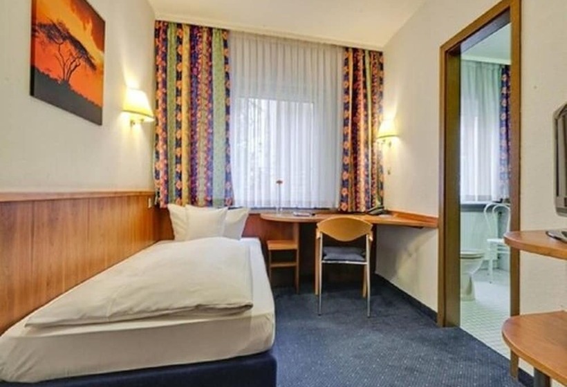 스탠다드 싱글 룸, Am Friedensplatz