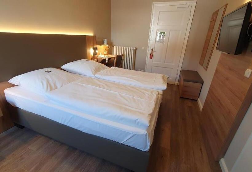 スタンダードルーム, An Der Altstadt