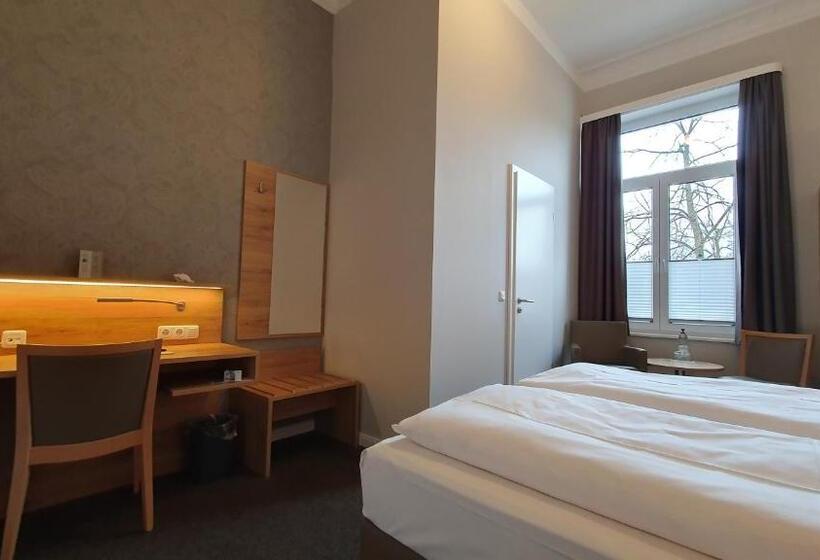 スタンダードルーム, An Der Altstadt