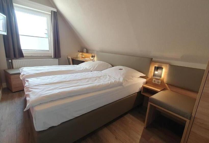 Номер Basic, An Der Altstadt